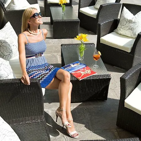 Activehotel Diana Hotell 4*
